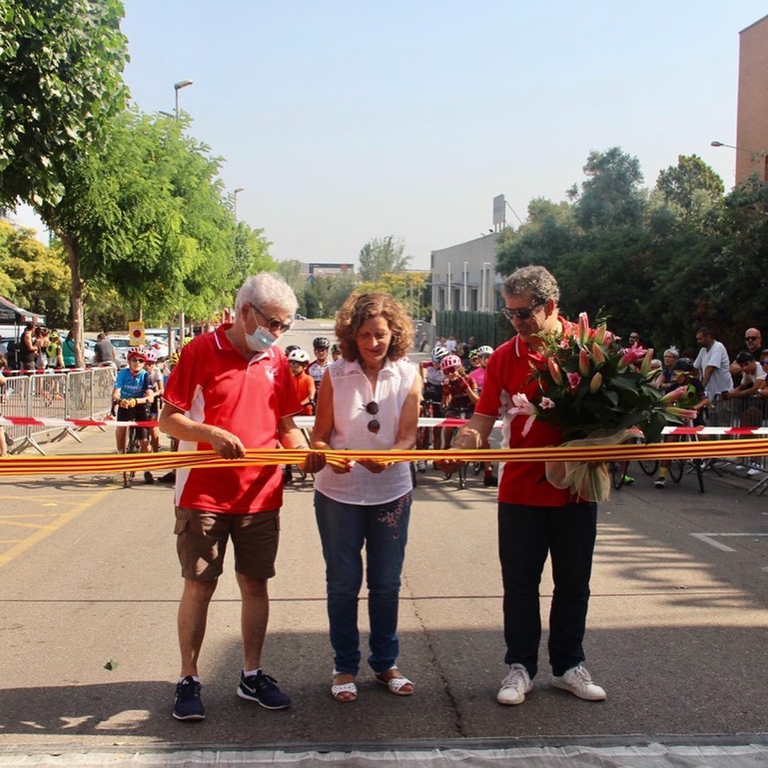 CC_SJD's tweet photo. El passat 18 de juny el nostre club celebrar a la nostra localitat la tradicional cursa de festa major que enguany arribava a la 75a edició i que ha coincidit amb la 43ena del memorial Gabriel Bosch. 
#copacatalunya #memorialgabrielbosch #ciclisme #ciclismecarretera https://t.co/3bfs73OsXq
