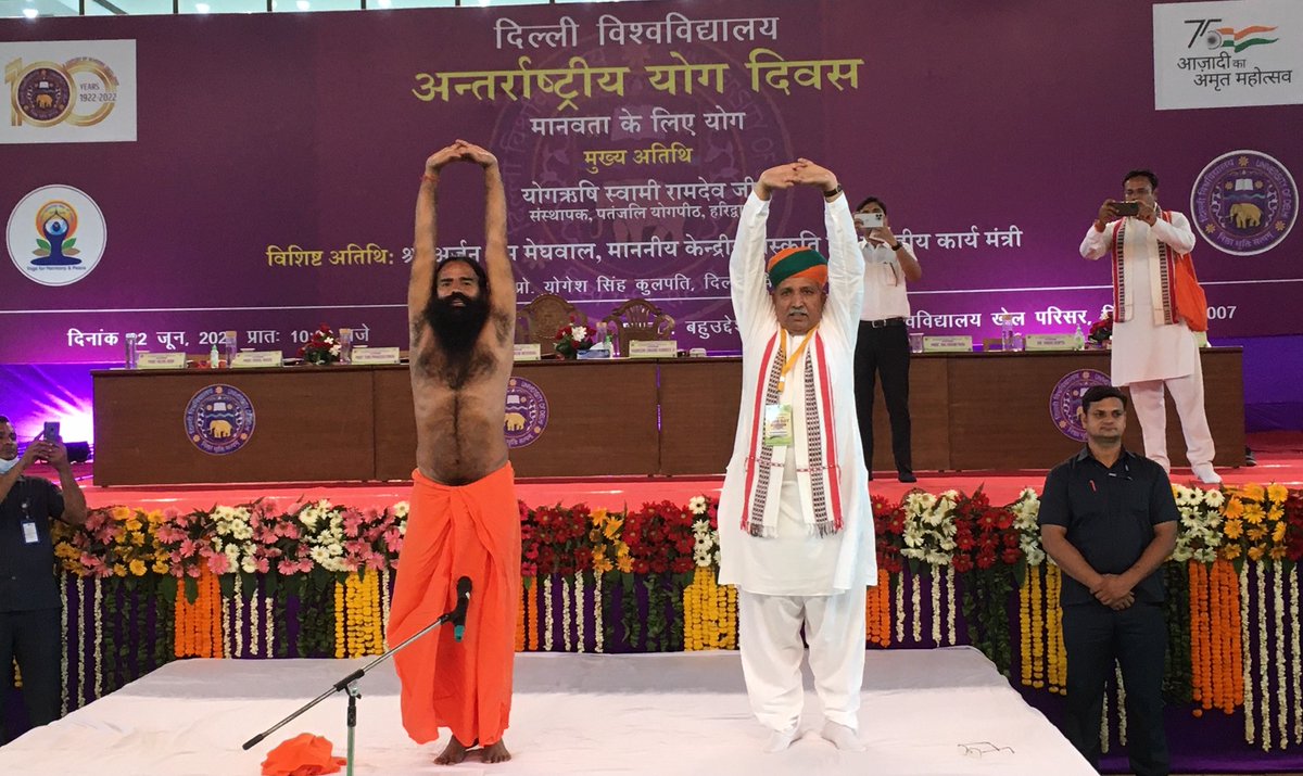 ImDrshiv's tweet photo. Special session on Yoga with @yogrishiramdev ji at Multipurpose Hall of @UnivofDelhi @arjunrammeghwal 
#yoga #YogaForHumanity https://t.co/R486OsMTso