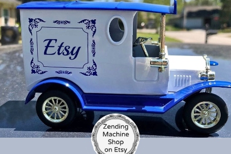 ZendingMachine1's tweet photo. #Vintage #decor, #collectibles, souvenirs, #antiques, &amp; unique #gifts PLUS #free domestic shipping for U.S. customers. 
Shop small, shop green, and shop often at #ZendingMachineShop on #Etsy.
>>> https://t.co/hQvXsMAbeT 
#shopsmall #etsyshop #etsyvintage https://t.co/s0N23P3ywz
