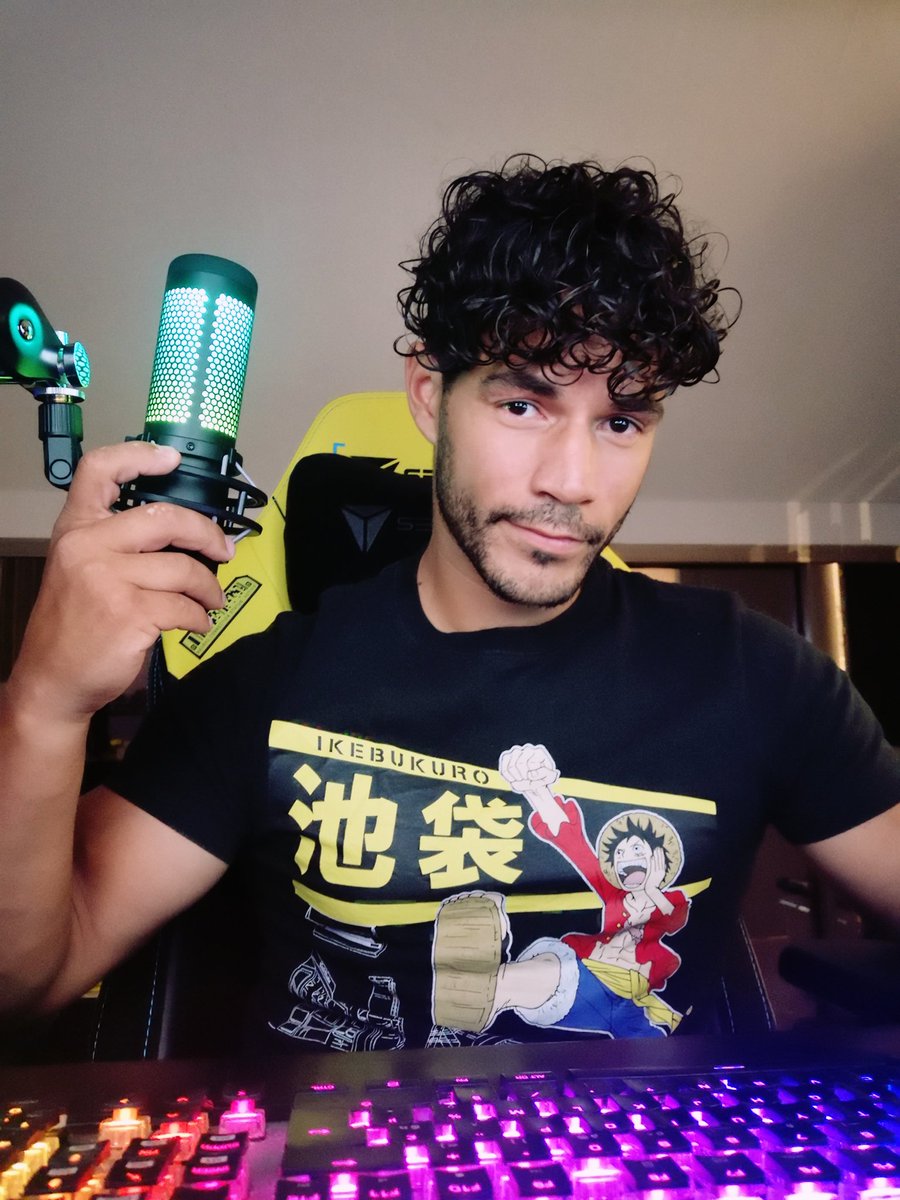 CraxusCosplay's tweet photo. Ce soir à 18h c'est mon premier live. Viens te poser, discuter et déconner un peu sur le lien suivant ! 🔥👍🏼
 https://t.co/MTH7xpCIkn

#streaming #streamingday #JustChatting https://t.co/D6bBwhH5Hv