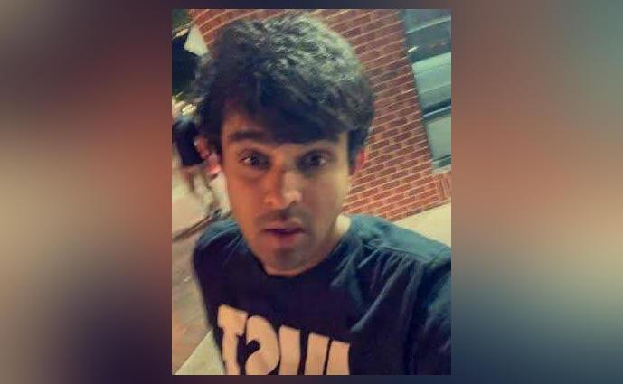 FV2i1HLWAAApsHu?format=jpg&name=900x900