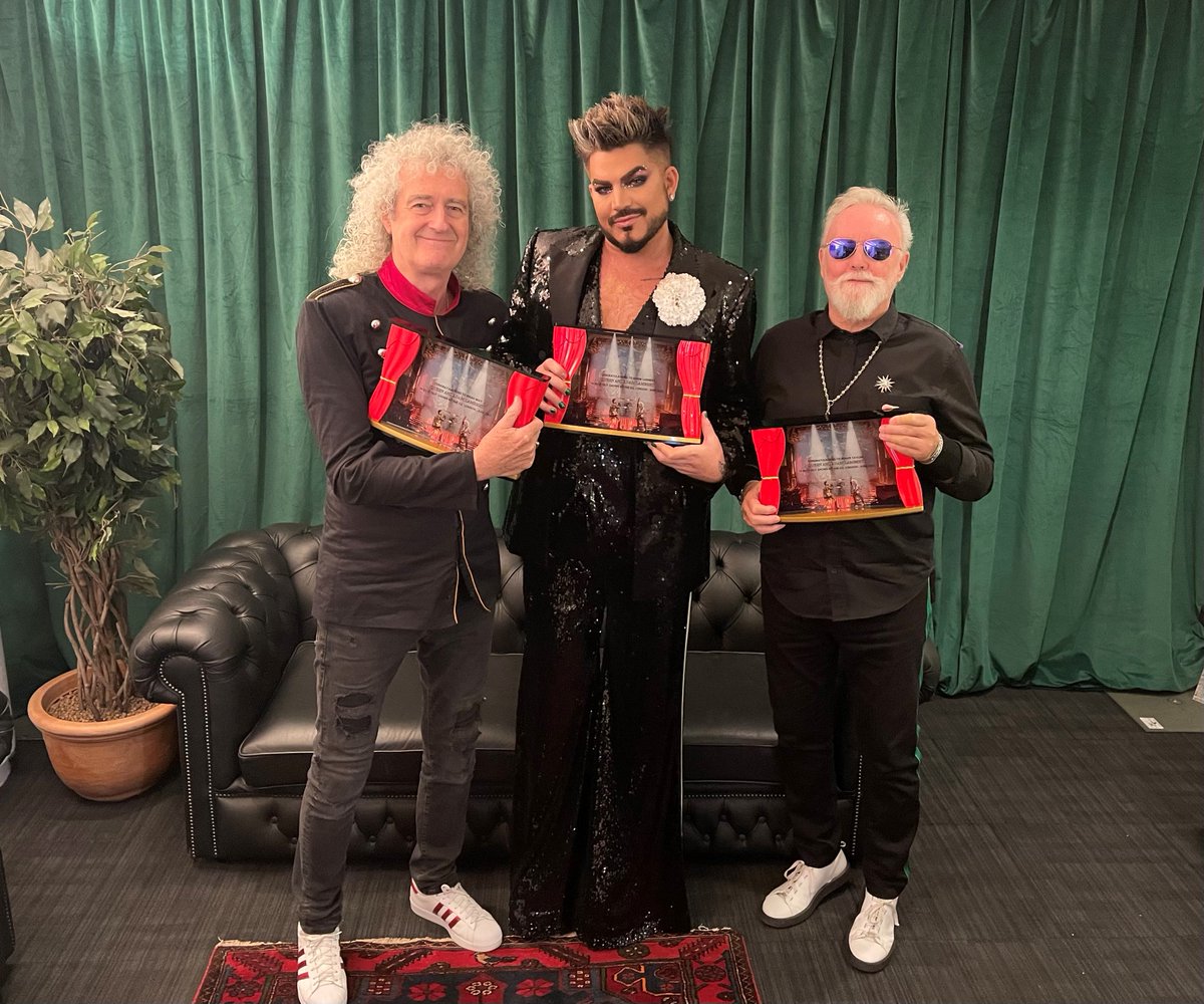 The O2 tweet media