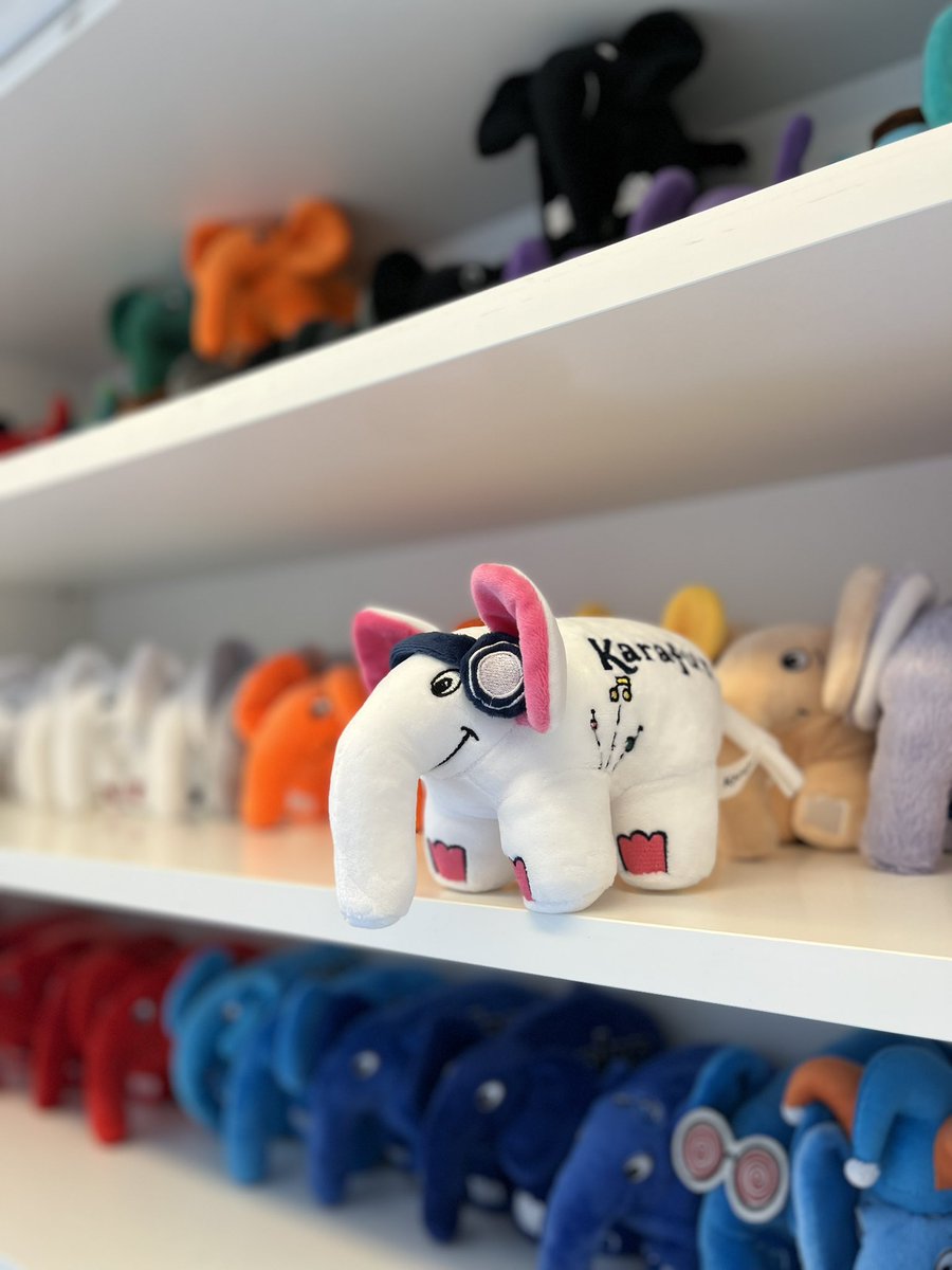 ElePHPant (@elephpant_frl) on Twitter photo Look at this groovy funky #ElePHPant! So cool! 🎶Thanks <a href="/karafungroup/">KaraFun Group</a> 🙏🏻 #elephpants <a href="/elePHPantMe/">elePHPant.me</a> Look at this groovy funky #ElePHPant! So cool! 🎶Thanks <a href="/karafungroup/">KaraFun Group</a> 🙏🏻 #elephpants <a href="/elePHPantMe/">elePHPant.me</a>