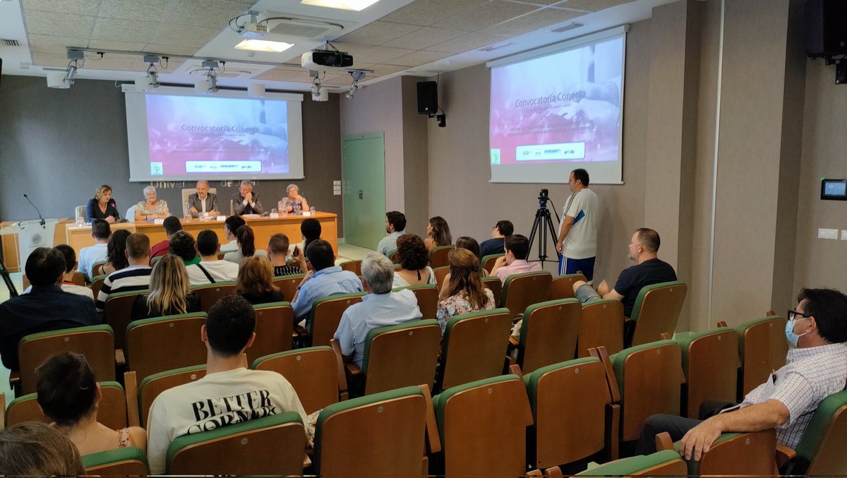 El objetivo de este proyecto, dirigido por la investigadora de <a href="/ujaen/">Universidad de Jaén</a> <a href="/SotomayorEva/">Eva Sotomayor</a> es analizar el clima emocional que genera el trabajo en personas con discapacidad intelectual, su entorno social y las empresas que los contratan
<a href="/FundacionProde/">Fundación PRODE</a> <a href="/FundlaCaixa/">Fundación ”la Caixa”</a> <a href="/AFAMP_/">AFAMP</a> #aprompsi