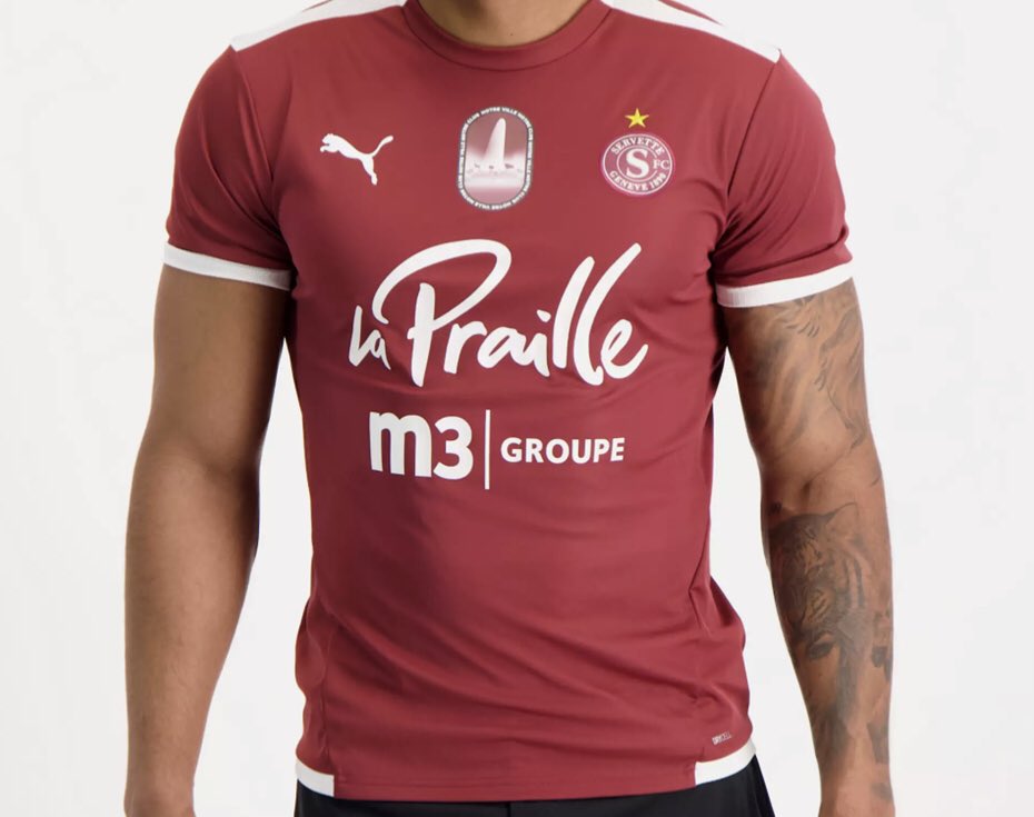 Θ Khalass Moi Θ tweet media