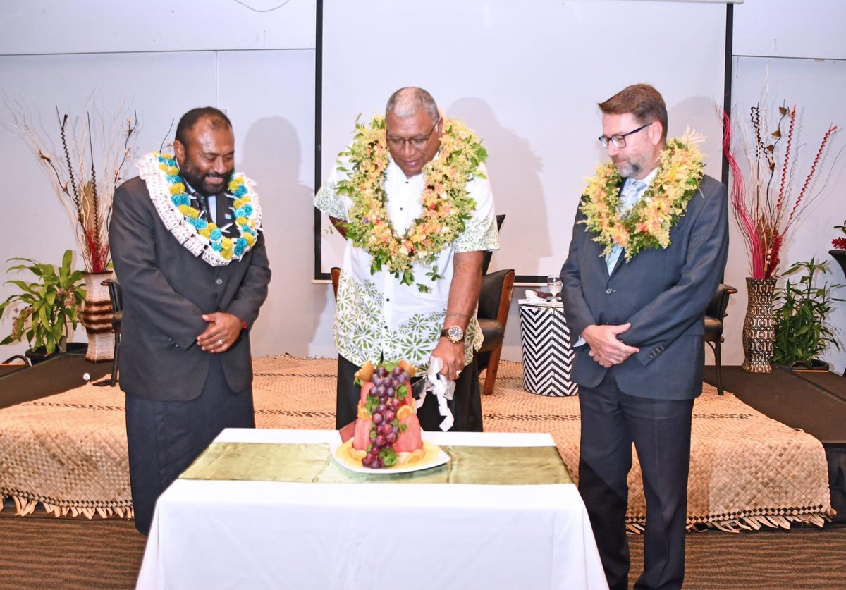 laniroko12's tweet photo. The launch of #HealthPromoting #Workplace Module One Training for the Central division.
Fight against #NCDs in our workplaces #health #Fiji https://t.co/GIMENyXrKd
