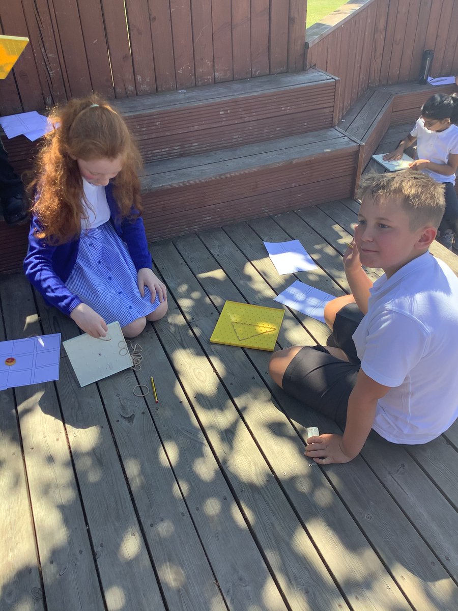ReinwoodJuniors's tweet photo. 4L have been exploring the properties of triangles and quadrilaterals. We decided to go outside to do our work in the sunshine βοΈ #RJS4L #RJSMaths https://t.co/DvzN8lfEiP