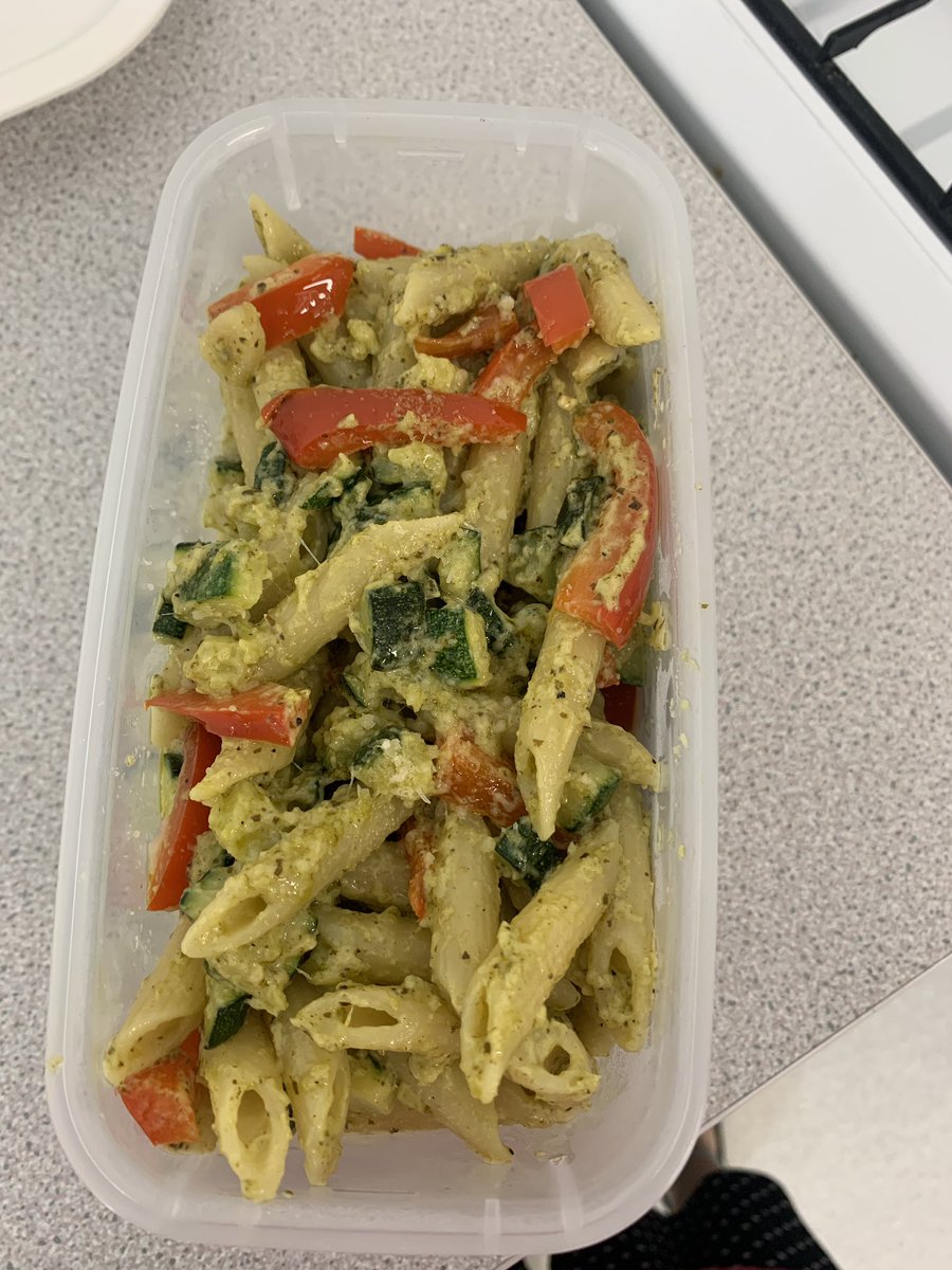CaFoodtech's tweet photo. And some of the finished dishes……..well done Y9! #foodlesson #chilternacademy #veganvegetarianpescatarian https://t.co/iTGwepnPlZ
