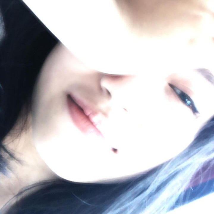 preciousbbuny tweet picture