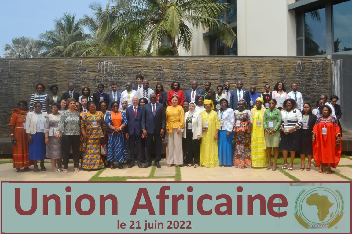 ycob2's tweet photo. Pendant 3 jours, @AU_CIEFFA facilitera à Dakar avec des experts en éducation des États membres de @_AfricanUnion des réflexions sur les pertes d'apprentissage, les stratégies de récupération et aussi l'impact sur de la covid sur la profession enseignante. #Africaeducatesher https://t.co/IqYKZERdyp