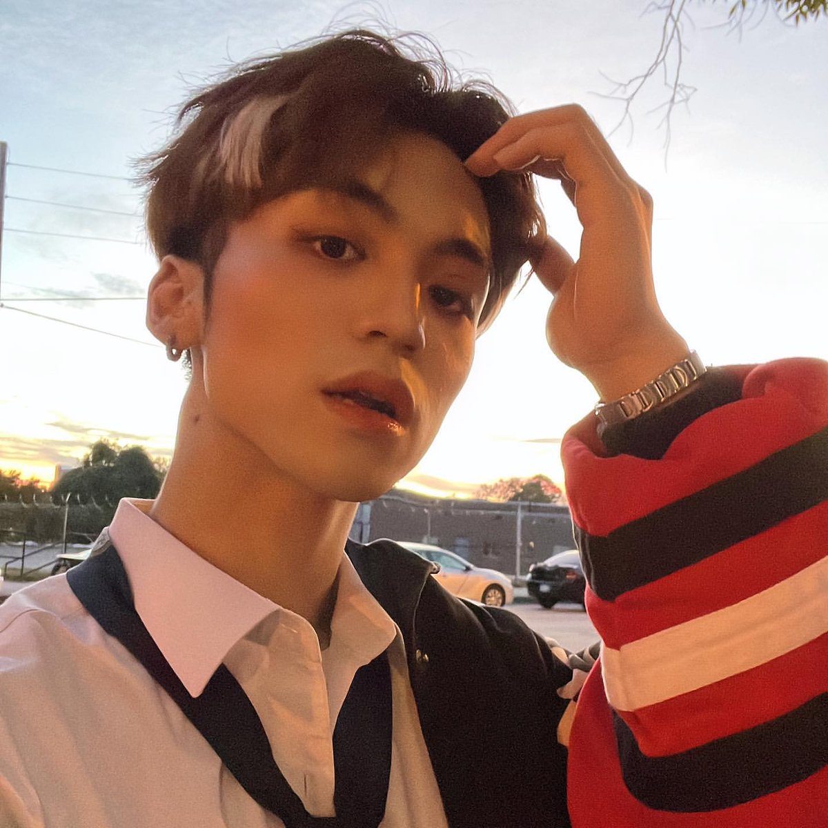 beomhanarchives's tweet photo. good morning with: Him .
#BEOMHAN #범한 #MontArena @MontOfficial https://t.co/1bfRc4mleD