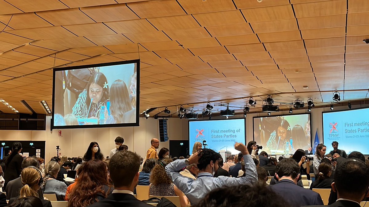 Marshallese Educational Initiative tweet media