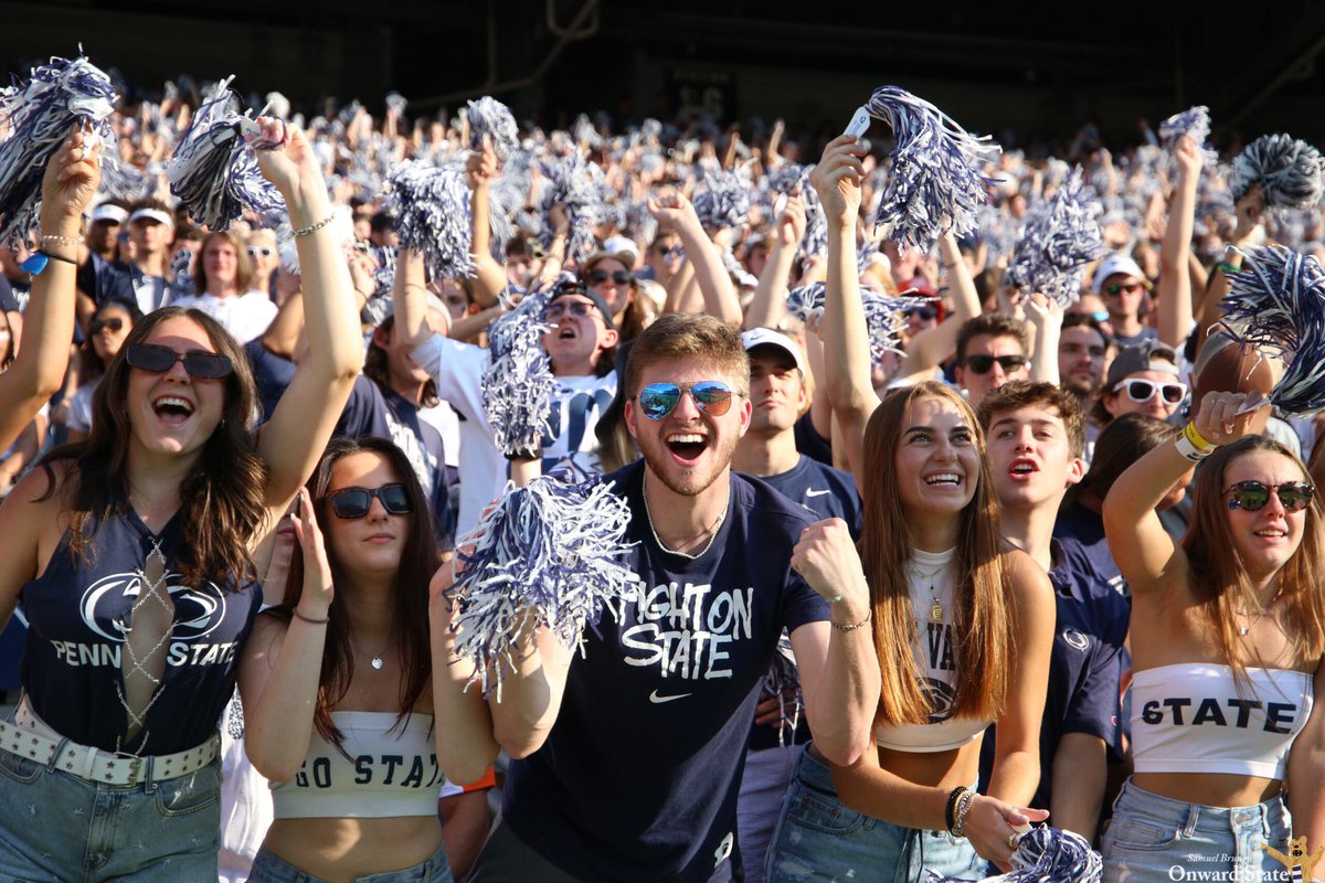 Not too shabby, juniors! Your season tickets sold out in just 1️⃣7️⃣ minutes, according to <a href="/PennStateFball/">Penn State Football</a>.