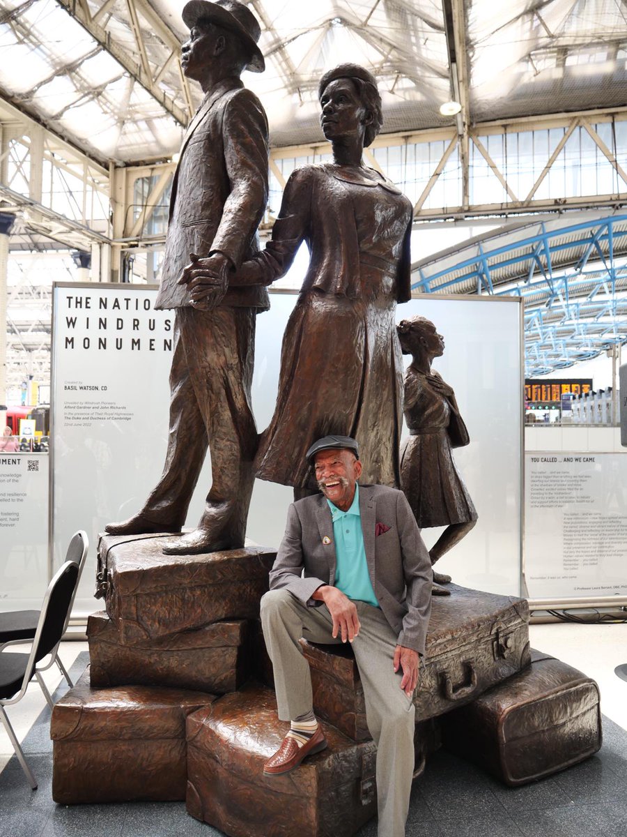 The National #WindrushMonument is here.

Unveiled today on #WindrushDay it is a significant symbol honouring the contribution of the Windrush Generation standing proudly at <a href="/LondonWaterloo/">London Waterloo</a>. 

#WindrushDay2022 | gov.uk/government/new…