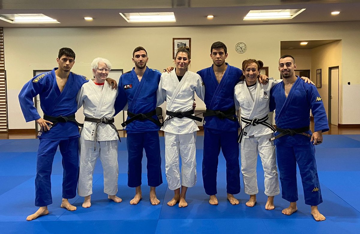 El #TeamESP🇪🇸 de judo paralímpico cierra una importante concentración en París con el objetivo de preparar próximas competiciones, sobre todo el Europeo del mes de septiembre. ¡Vamos chic@s, seguimos! 💪💪