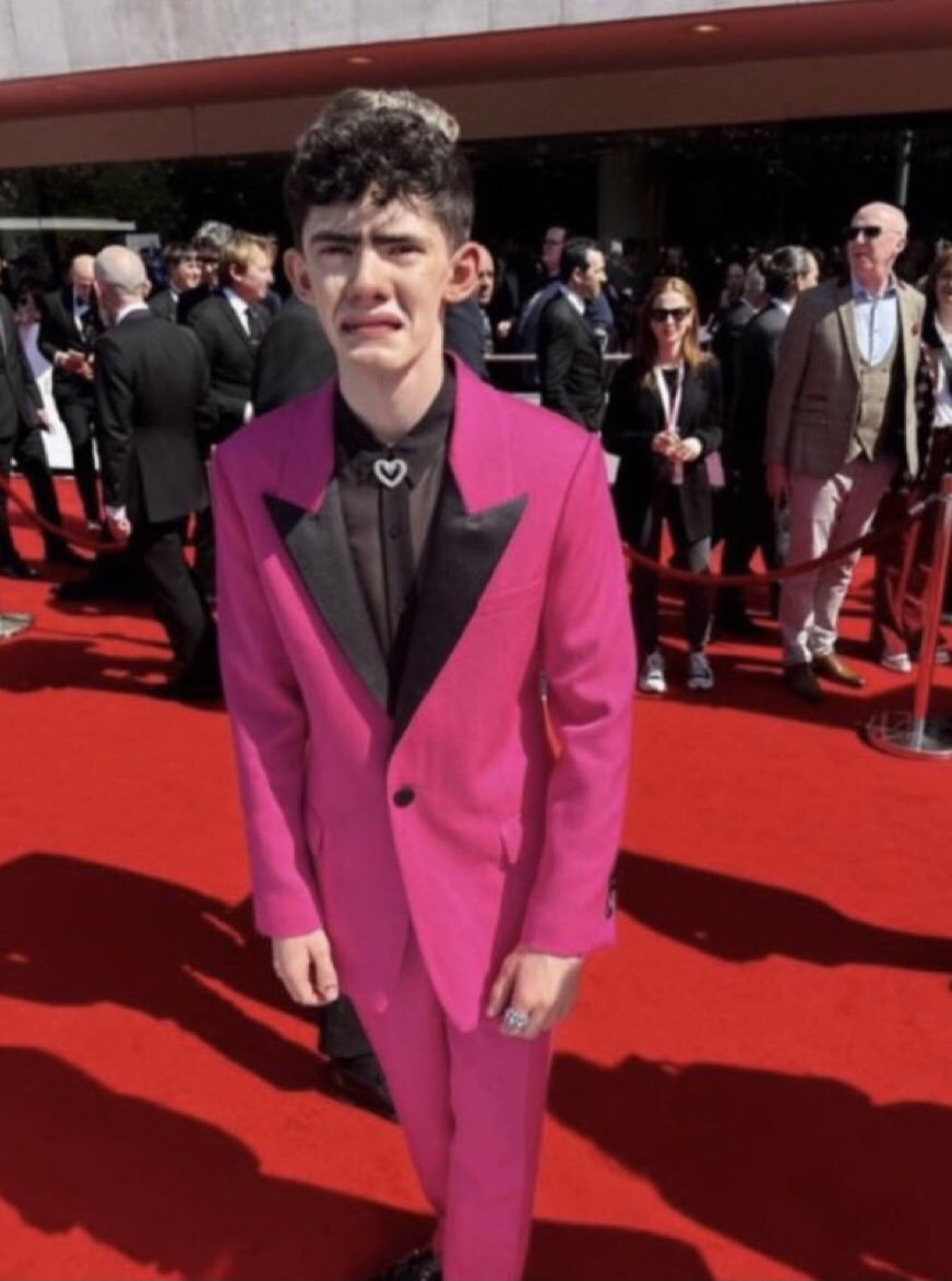 user580841541's tweet photo. anyone else thinking how awkward prom is actually gonna be #gcses2022 https://t.co/GlwepD8H0P