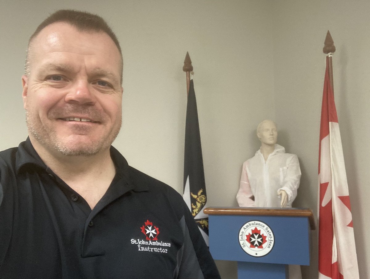 AdamKSTJ's tweet photo. #StJohnWeek it must have been a really relaxing evening for my partner, they got some “skin” in the game for Day 2 of our SFA-C ⛑course @SJA_in_Niagara Branch in @SJAOntario 😝 Have a great day #StJohnCanada ✊🏼🙏🏼👍🏼 https://t.co/SY7dl1QHkQ