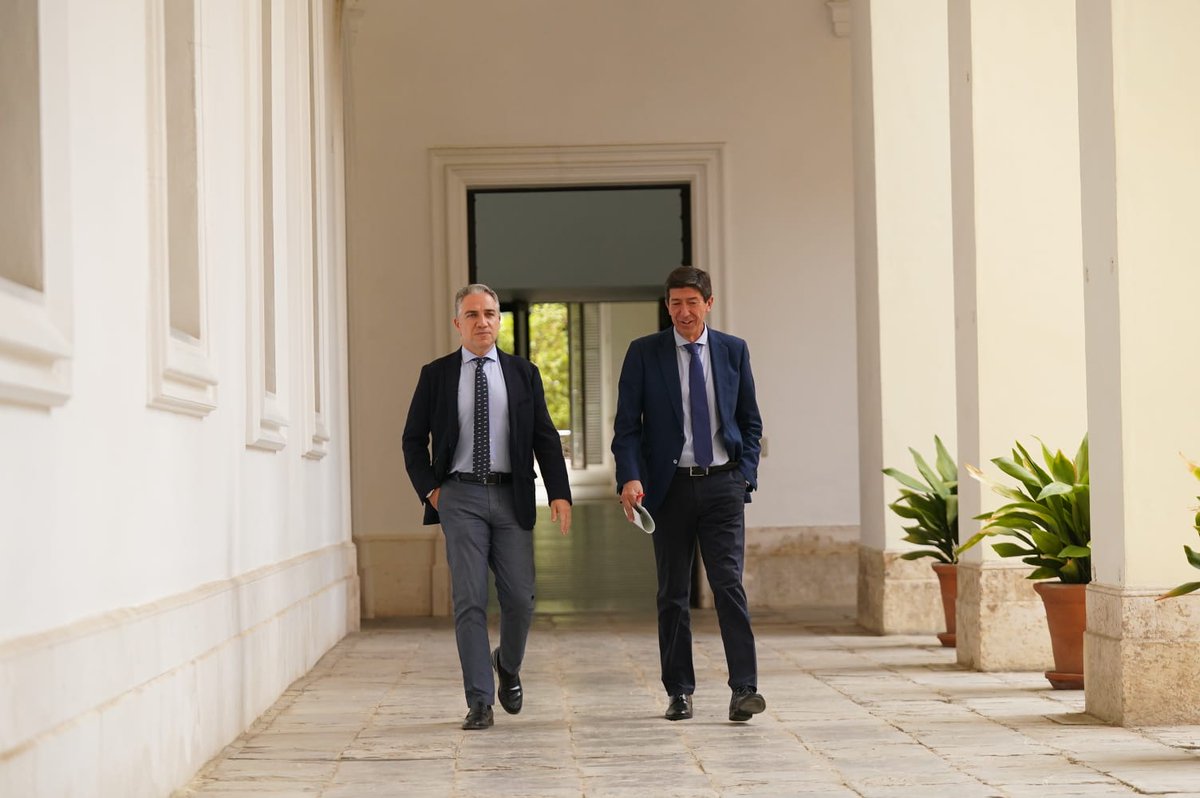 eliasbendodo's tweet photo. Quiero agradecer a @JuanMarin_Cs su profunda lealtad y todo el trabajo realizado durante estos 3 años y medio al servicio de #Andalucía.

Su trabajo ha sido fundamental para que esta tierra esté tirando del carro de la recuperación económica de este país. https://t.co/hEqeP4md2p