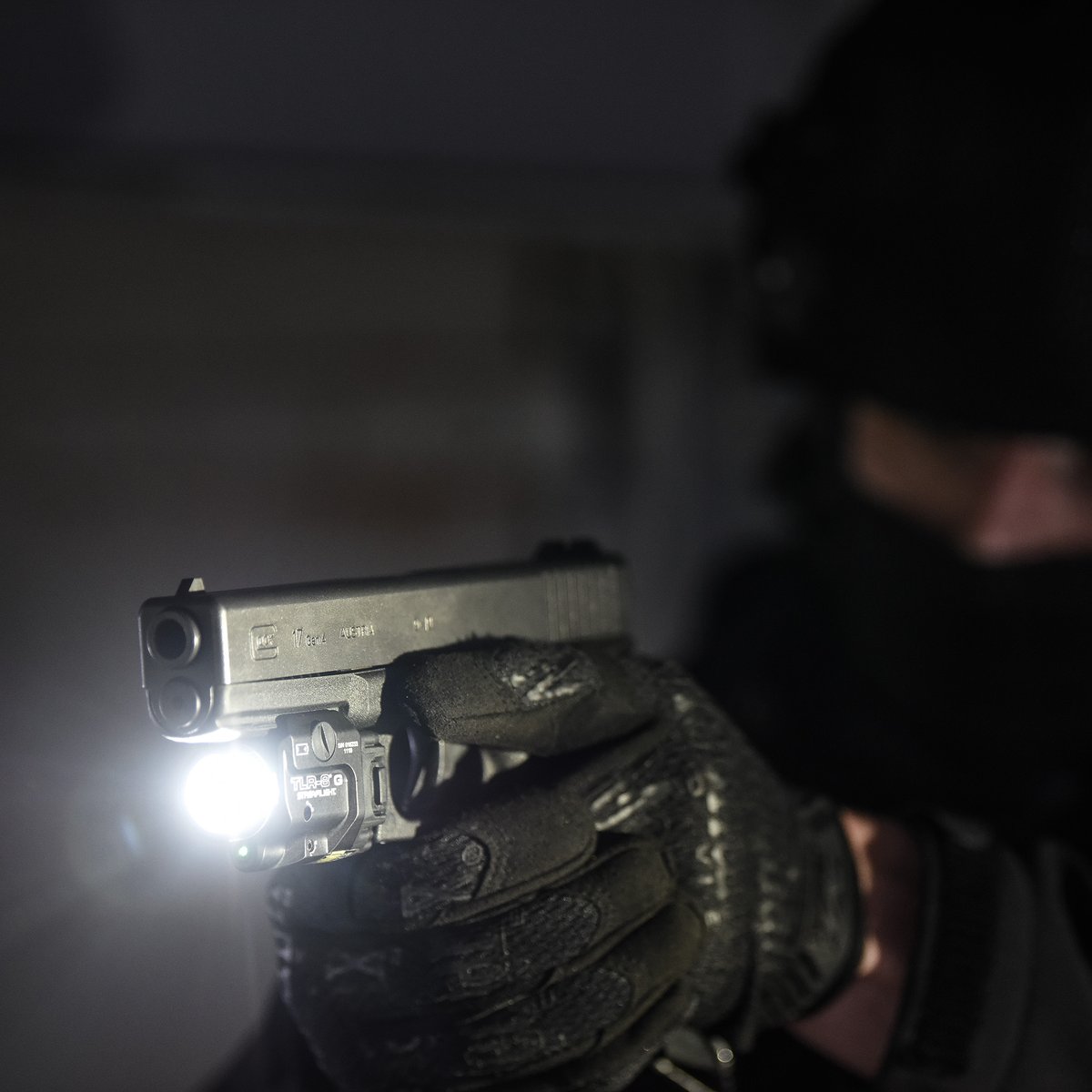 StreamlightFR's tweet photo. Lampe compacte montée sur arme sans compromis sur la puissance 💪
La gamme TLR offre un design compact et une lampe d'arme lumineuse.
En savoir plus : https://t.co/cL9EB4xI75
#streamlight #tactique #forcesdelordre #tlr2 #police #lampedarme #armespourofficiers #policearmée #avr https://t.co/wVoxvxSzt4