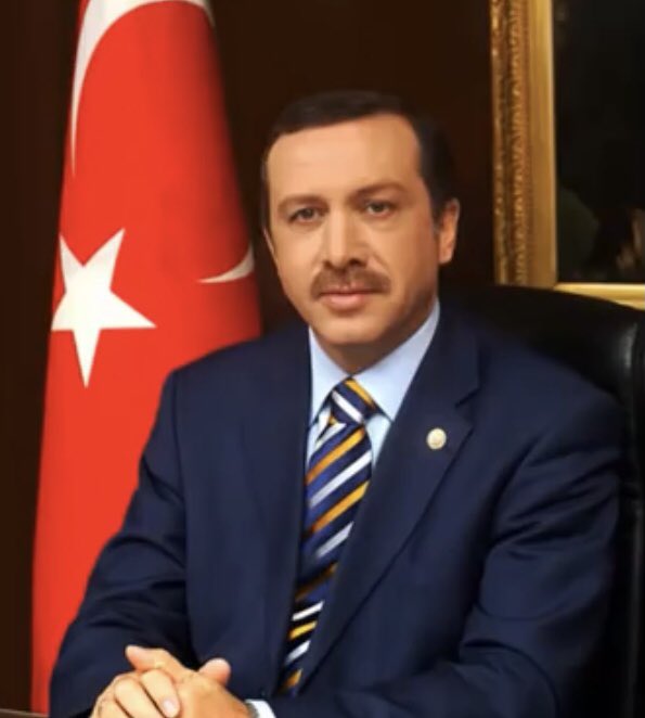 2023 ‘de oyum Kur’anı Kerim’i ezberleyerek hafız olan 
Recep Tayyip Erdoğan’ın dır .
#KazananHilalOlacak
#ErkenSecim 
#TarihErdoğanYazacak 
🇹🇷🇹🇷🇹🇷🇹🇷🇹🇷🇹🇷🇹🇷