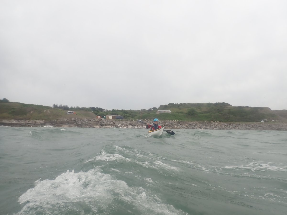 SeaMorKayaking's tweet photo. We had a good variety of conditions for our course this weekend... which enabled me to fulfil the request for weather, tides, rocks and birdlife! We witnessed and experienced first hand how wind and tides interact and their impact on the sea state. #seakayaking #learntokayak https://t.co/MxMPYGGv32