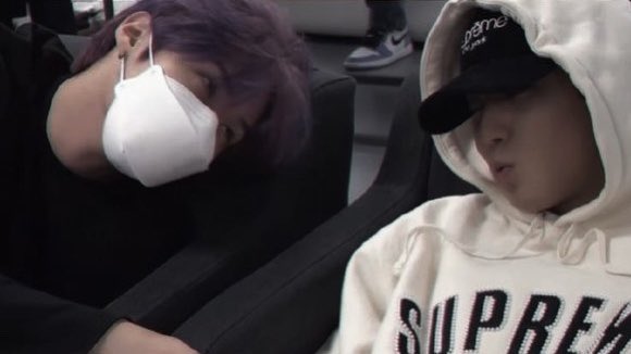 ikigayen's tweet photo. huling sayaw,
a #minsung au.

airo who was auditioning for a dance team, saw kaizer judging each student who performs. airo disliked him for being judgmental which started their hatred for each other. 

but rather than learning a choreo, will they learn how to love instead? https://t.co/nlLQrnxJvj