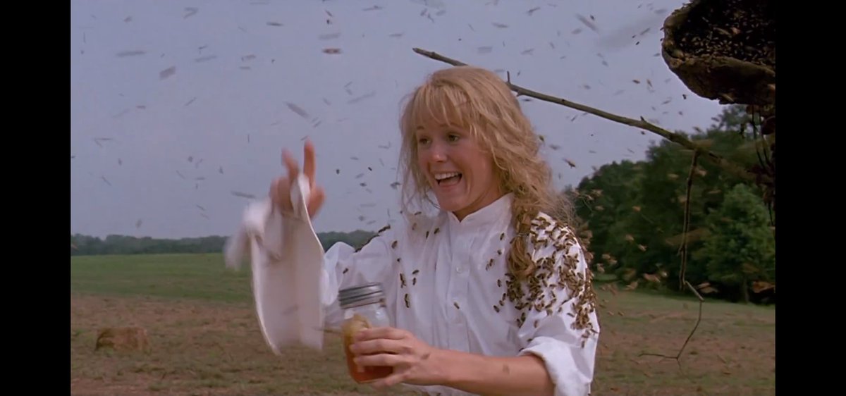 양봉하는거 보다보니 영화에서 벌 나오는 장면 중 가장 좋아하던 장면 생각나서 다시 보고싶어졌는데 왓챠에 있더라... 프라이드 그린 토마토임.Trans...