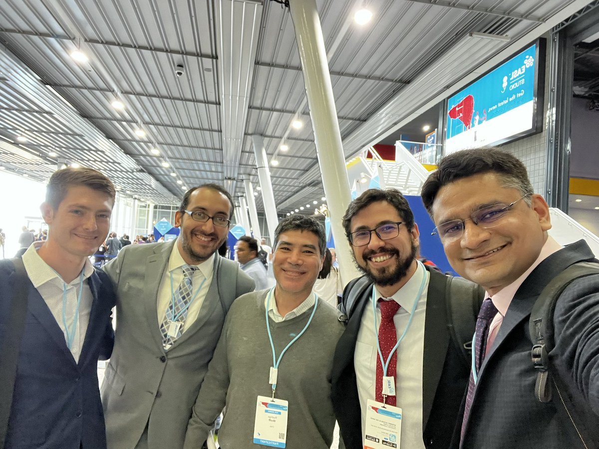 AnandVKulkarni2's tweet photo. Meeting friends across globe! @savykaur3 @AshishKumarVya1 @juanpabloarab @LuisAntonioDiaz 

Thank you for the great start!
@EASLnews @EASLedu @ThomasBerg24 @AleksanderKrag #ILC2022 #LiverTwitter https://t.co/ApEqrwZBMO