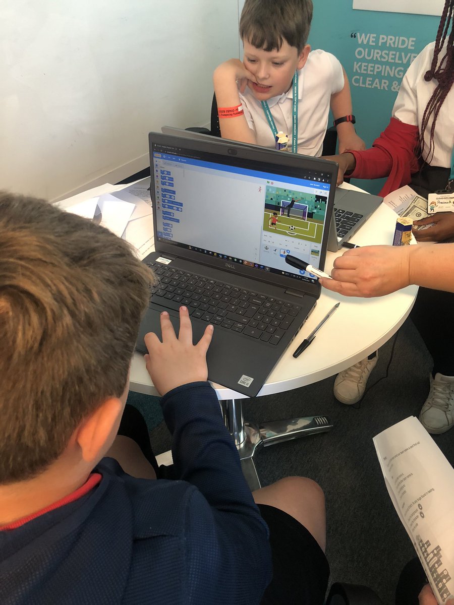 childrensuni's tweet photo. Development: The children have been having a go at coding to create their own characters and backgrounds. They also had to spot any errors and correct them.
@GiacomCM @BigginP
#Adayintheclouds https://t.co/wMKU4kKuNF