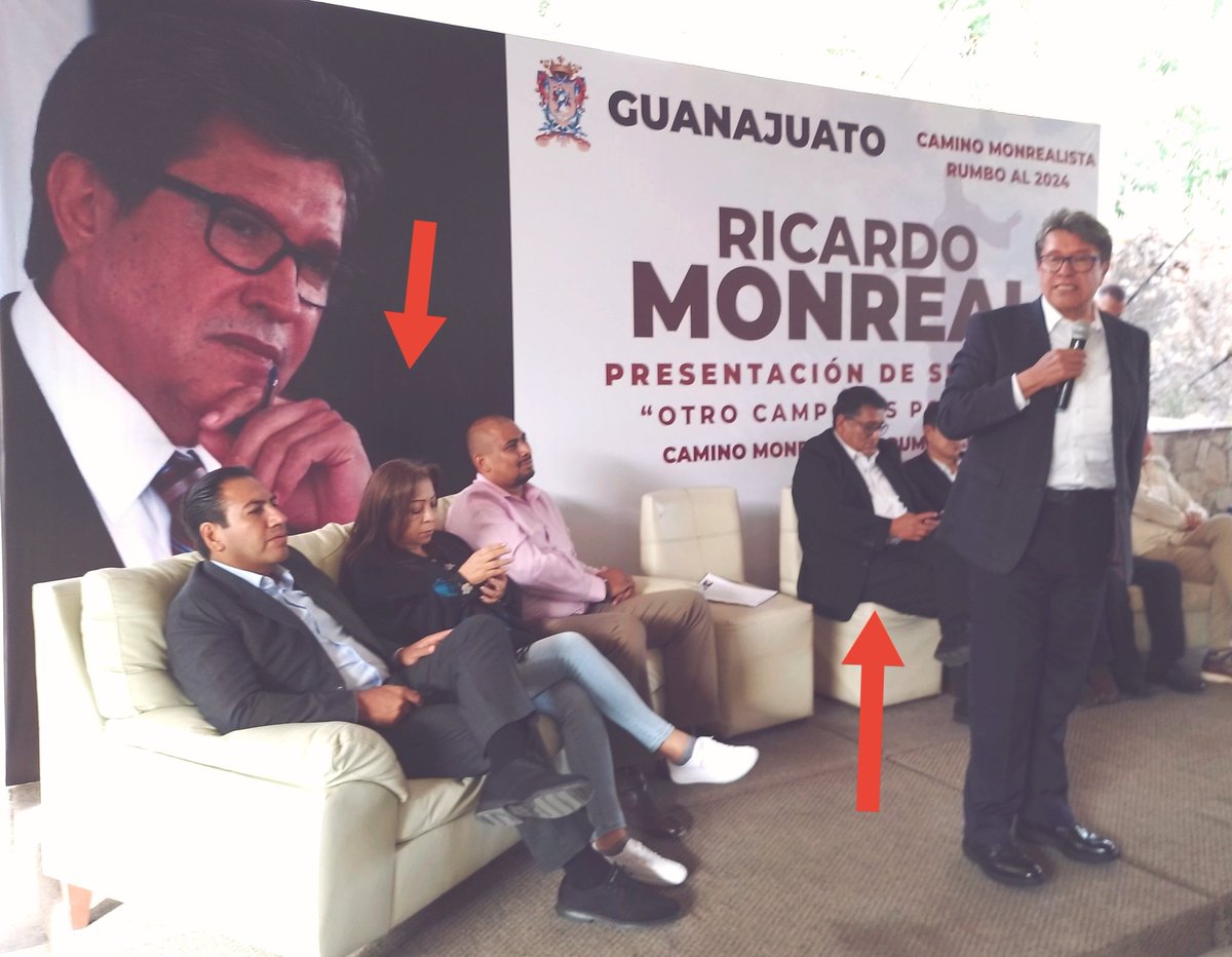Dianpre's tweet photo. Si eres parte del evento y estás en el templete, procura prestar atención a quien tiene la palabra. Evita la tentación de mirar el celular. #Imagen #Evenros https://t.co/9Gtylro3py