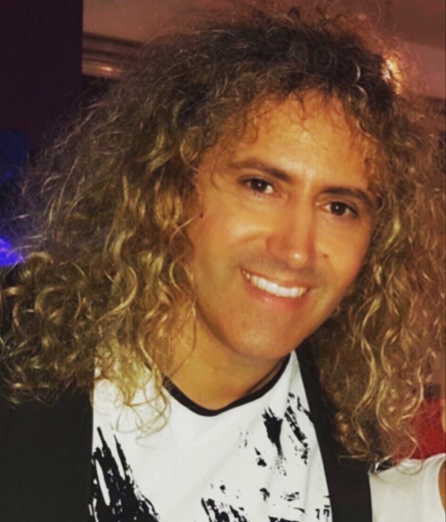 arch_ts's tweet photo. Lui che ha conservato il suo sorriso angelico #isola #Nickluciani https://t.co/r0vgDgkR4A