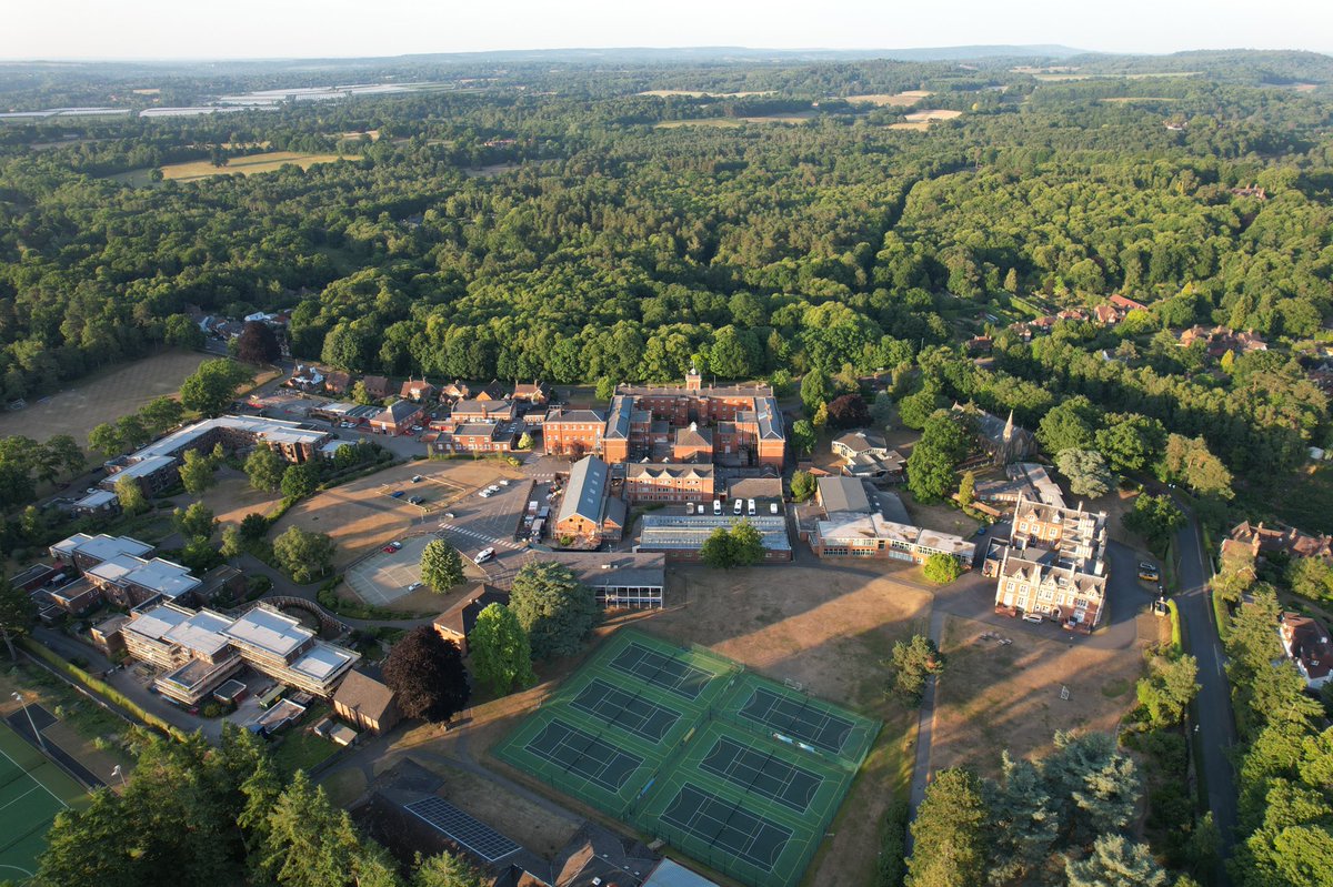 enrich_ed's tweet photo. Dropping in on @KESWitley for the #Equinox some lucky visitors were able to enjoy an aerial view of the grounds, looking amazing in the evening light, before landing on the cricket square! #KESWCommunity https://t.co/MkwGwQHrQb