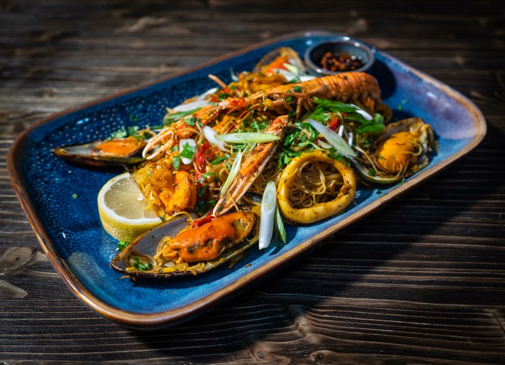 africanCB's tweet photo. 25 African Supperclubs and Food Joints to Checkout in London (July 2022) https://t.co/490sjOt6v9 https://t.co/JhiVfwkNhT