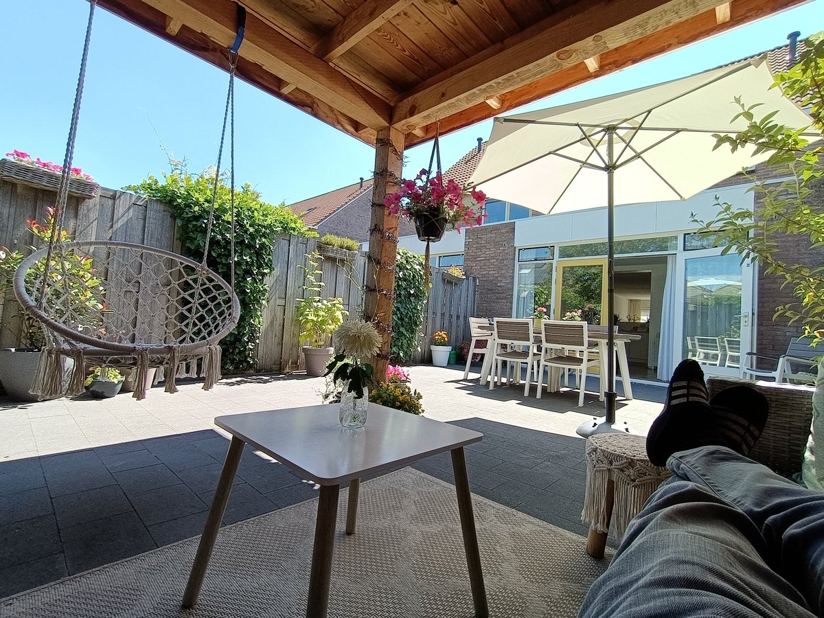 drieszwikker0's tweet photo. #zomer #assen #ttweek https://t.co/8IJxfE0MMc