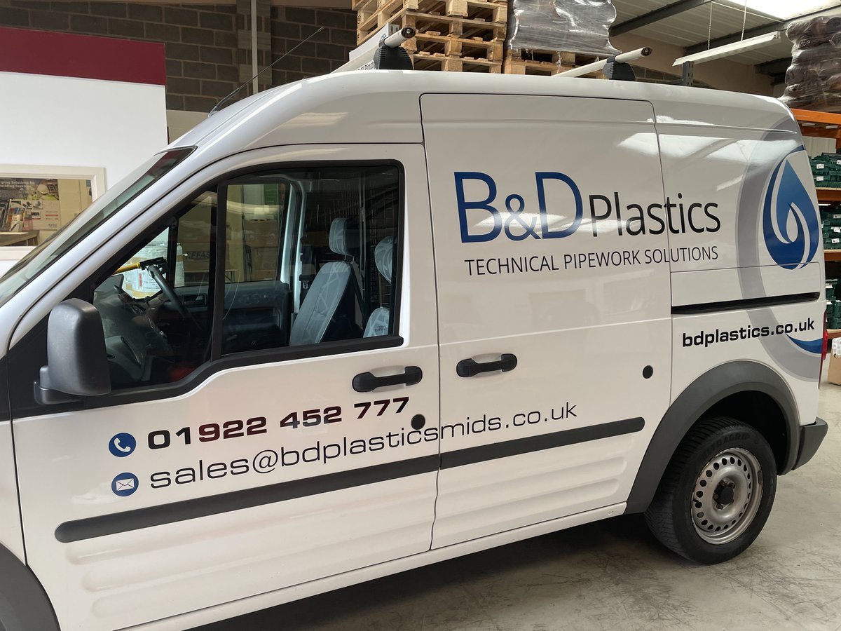 BDPlastics1's tweet image. Meet the new addition to the B&amp;amp;D Midlands Fleet, our Ford Transit Connect.
Why?
To meet increasing demand 
To act as a same-day rapid-response vehicle
To help combat the ever-increasing fuel prices, enabling  us maintain low delivery costs to our customers

#FairFuelUK