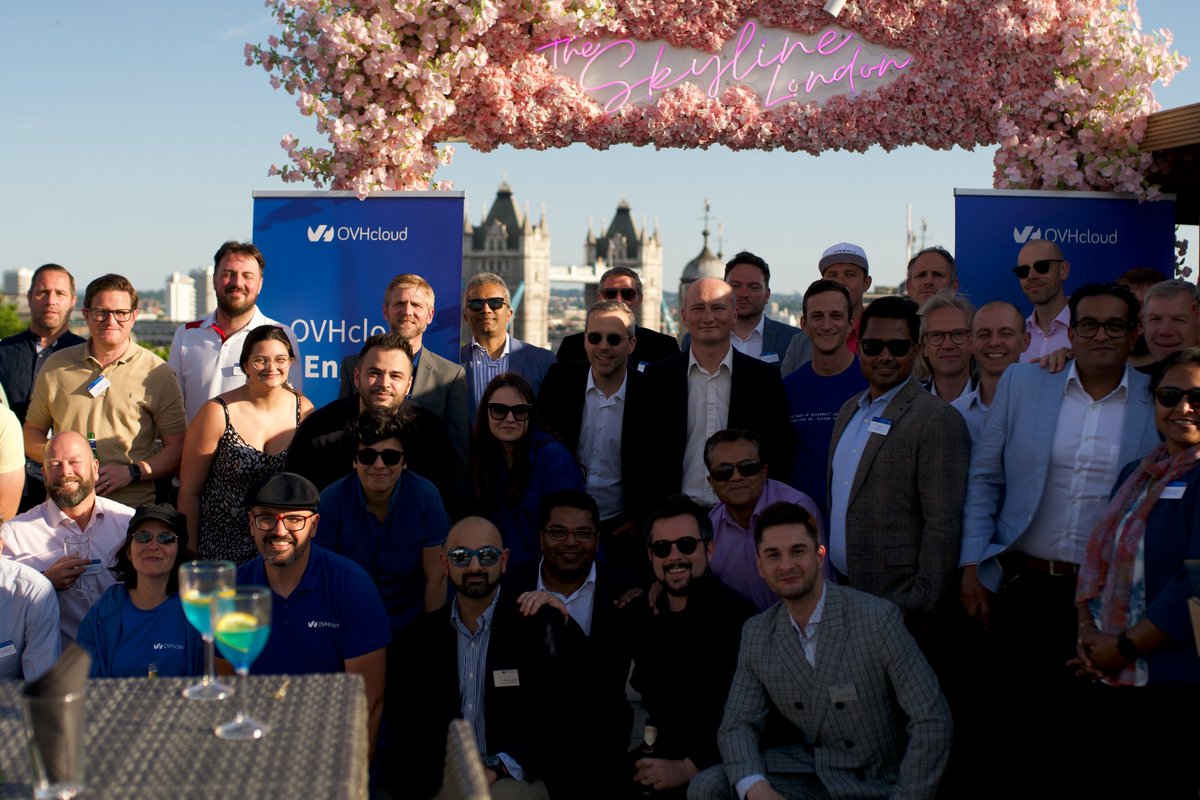 OVHcloud_UK's tweet photo. What a pleasure to have hosted our first UK #OVHcloudEngage event last week in London together with our ecosystem.
🏆 Congratulations to the winners of our Startup & Partner Awards 2022: Yepic AI,@vivacom, @AlgoDx , @ItVirso, @empactventures for their success and participation. https://t.co/kVGsYmX3pB