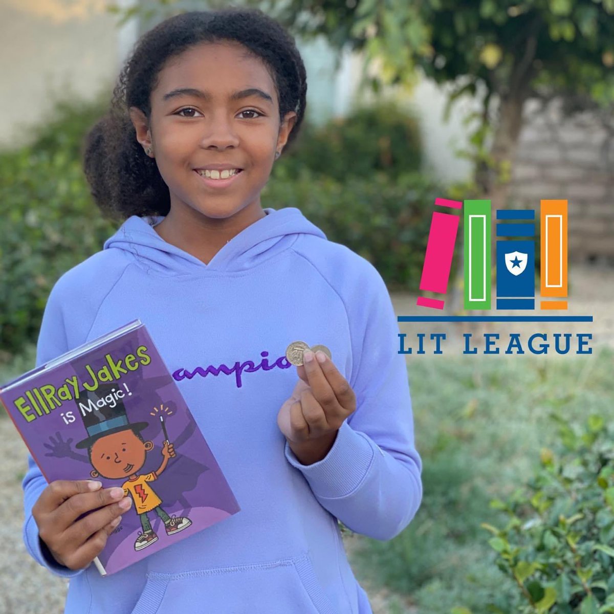 litleagueboxes's tweet image. Summer is magic and so is Lit League’s box for ELLRAY JAKES IS MAGIC! Check out this early chapter book specialty box at litleagueboxes.com/product/ellray… for hours of magical reading fun! #magicforkids #booksaremagic #summerwithkids #summerfun #Magic