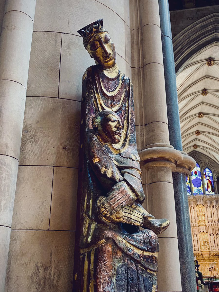 This #woodensday feast your eyes on the beautiful Madonna and Child by sculptor Peter Eugene Ball, carved from an old roof beam and installed in the Cathedral in 1989.