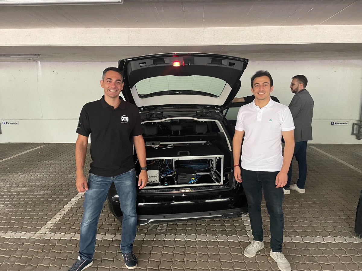 Christos Laoudias tweet media