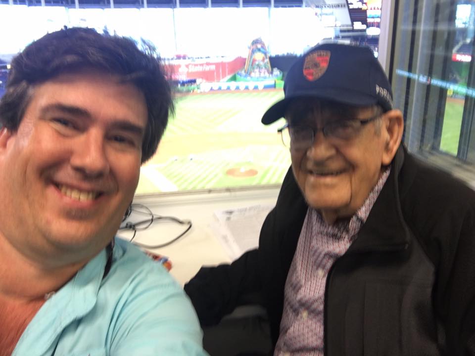 TonyMenendez21's tweet photo. Buen Día para recordar #FeloRamirez ... https://t.co/Jltv11NvXo