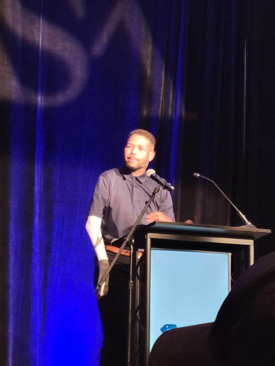 TiaJonesED1's tweet photo. I told my son that I was listening to @inkyjohnson today @SCASAnews and he said "I know ALL about him. I've been a fan since 9th grade!" Little did he know that his dream of playing professsional football would end his senior year of high school due to a traumatic injury in track https://t.co/PBm36FBZBH
