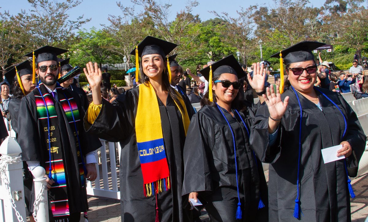 SDCCEEDU's tweet photo. Congratulations San Diego College of Continuing Education Graduates! It was an honor to celebrate you. Download and share your photos:
https://t.co/pYQXzNvOkt #SDCCEGRAD https://t.co/ABRmNp2J6D