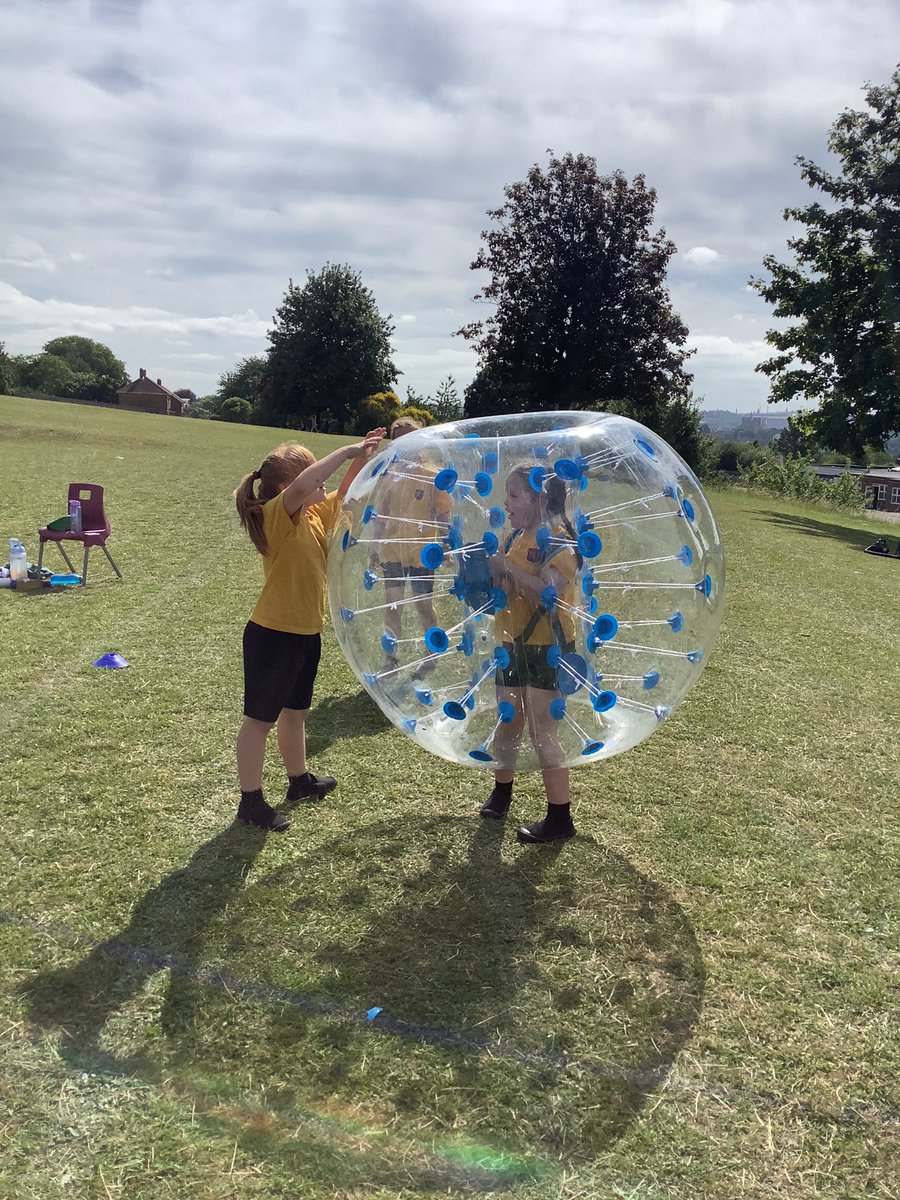 amberEPS's tweet photo. Yesterday we enjoyed zorbing as part of our sports week activities! @PrimaryElaine @PE_EPS1 @IPAT_Edu @active_sh https://t.co/qvFf1CdijP