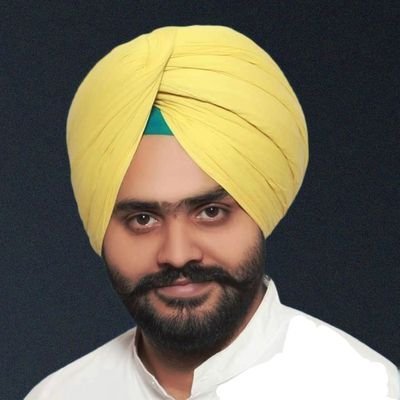 AAPPunjab's tweet photo. Extremely heartbreaking news for the entire AAP family that our State Secretary @ChadhaGagan85 is no more with us. 

His passion &amp; dedication towards the party shall always be remembered by the entire Punjab unit. 

May his soul rest in peace https://t.co/59AVAp1IBR