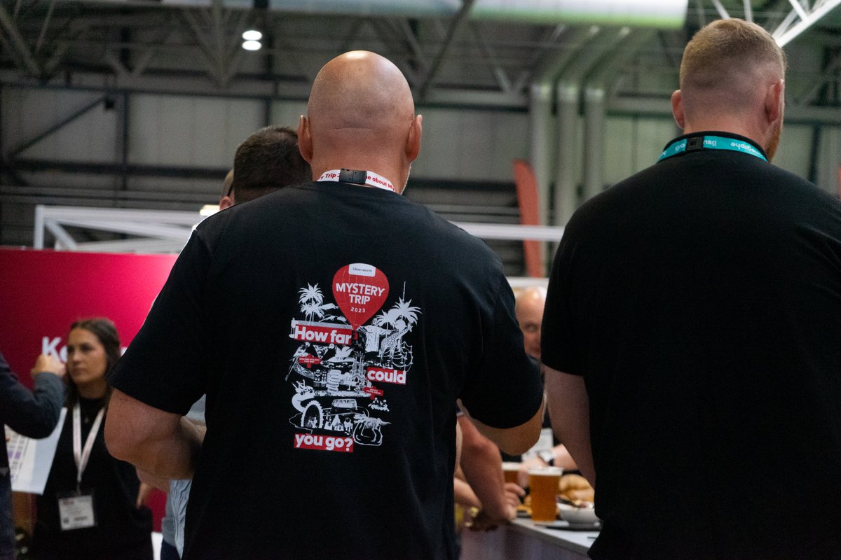 glow_wormclub's tweet photo. Another successful day at #InstallerShow.🙌

Huge thanks to everyone who came down to see us!

We're excited to do it all again tomorrow!

@Installermag @Installer_Show https://t.co/dZckqqfoKU