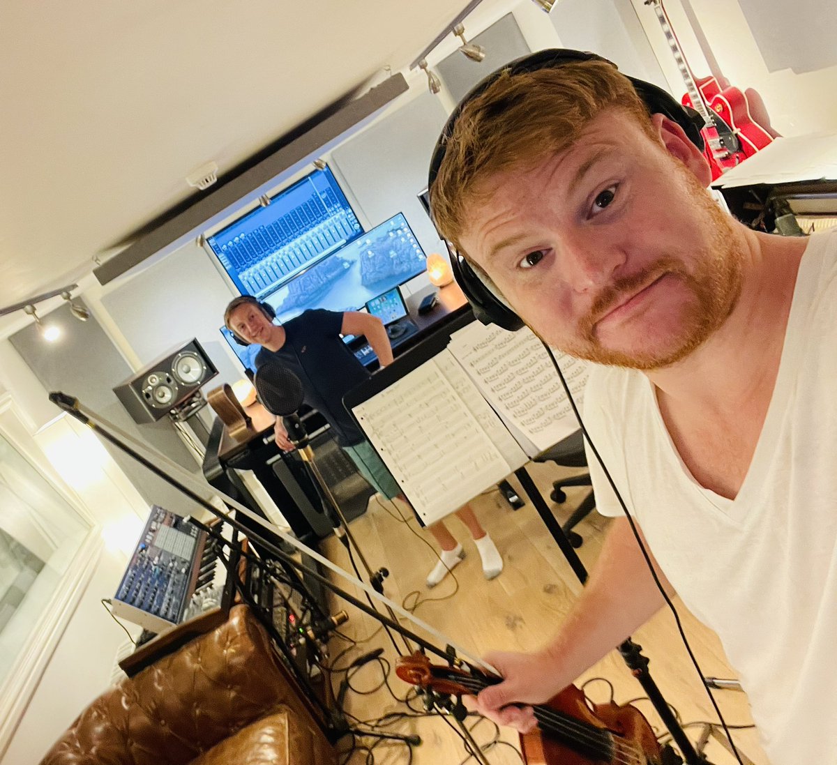 Full day of recording notes and finger twisting 👍😆🎶🎻🎵