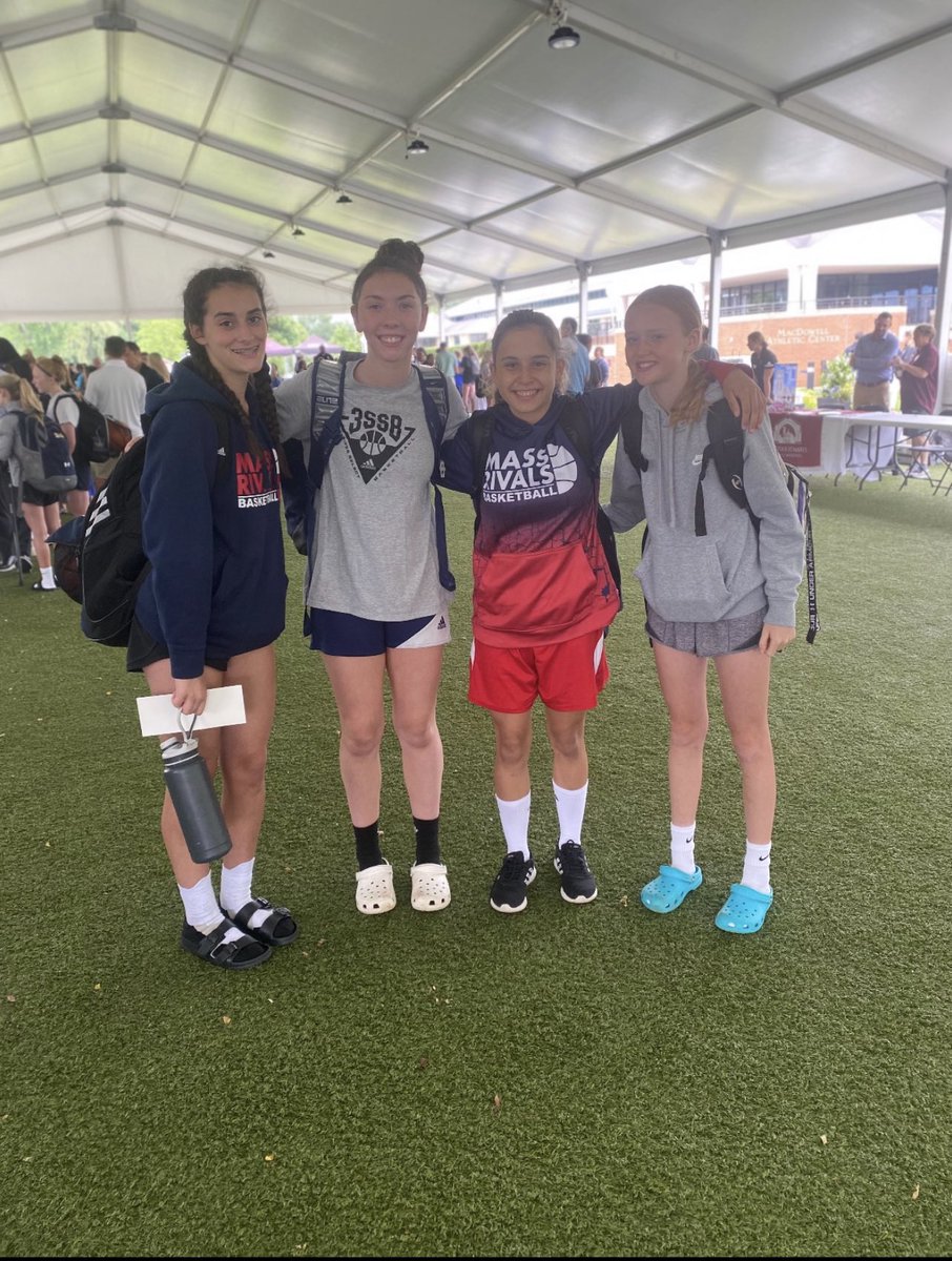 LadyRivals's tweet photo. Great day of camp for our @BballRivals Futures at the #Prepbound camp today .
Alaina Marshall, Grace Riley, Emma Gillis, Ruby Thompson,
Emma Kelleher #RivalsWay⚔️⚔️ @RivalsCoachJM @PGHNewEngland https://t.co/oAJPZEhO6u