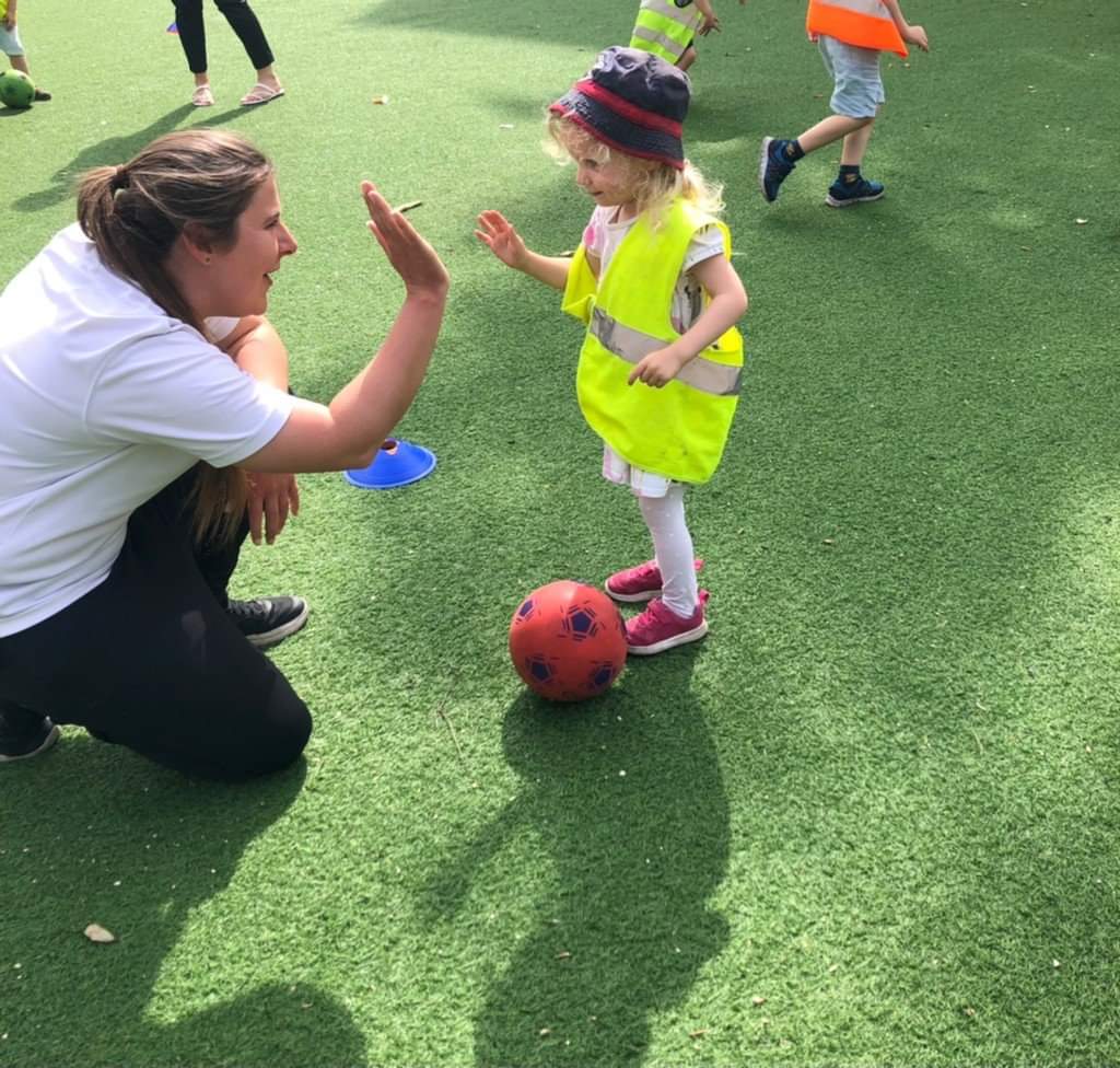 Bristoldelboy2's tweet image. Looking for some super fun movement session for Saturday mornings for your 3 &amp;amp;4 year child ? why not join us for a free taster action packed fun session at hanham woods academy school BS15 3LA  for our 9.45 Saturday morning session click on this link  -  soccershooters.com/minis