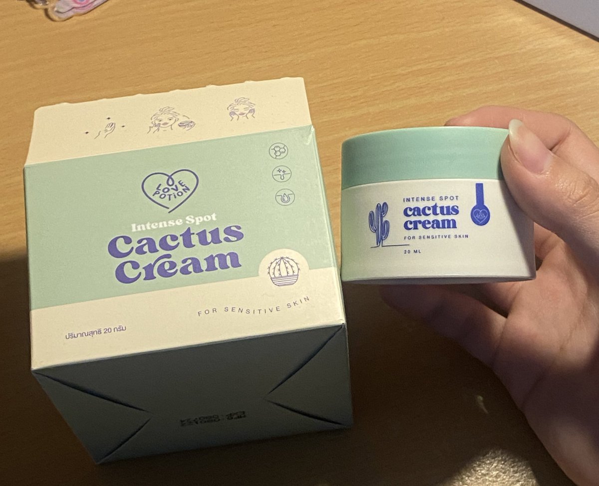 oldmenewu's tweet photo. ส่งต่อครีมแคคตัส 300รส 
 
ใช้ไปปม 8ครั้ง 

#ครีมแคคตัส #ส่งต่อสกินแคร์ #cactuscream https://t.co/CAyD4PZjIJ