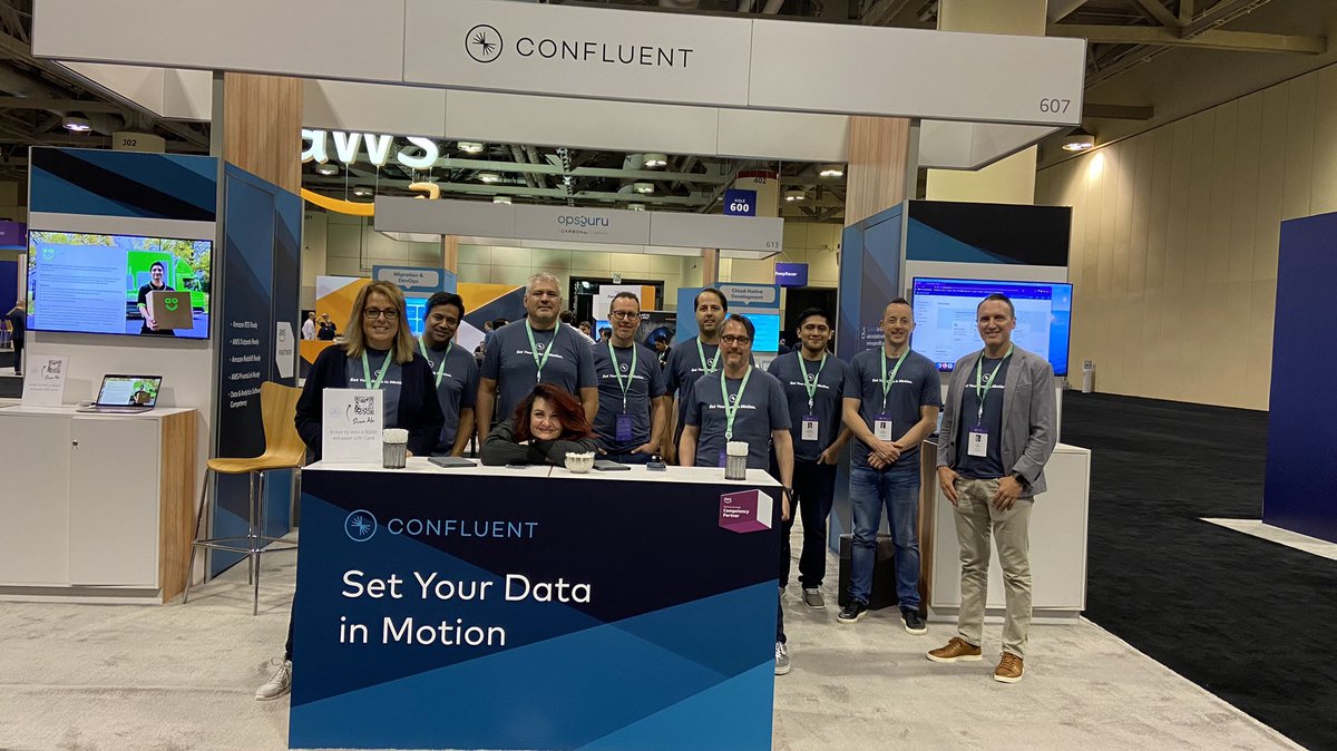 MamaKlahn's tweet image. Attending #awssummit22 on Toronto? Stop by @confluentinc booth 607 and say hello #confluentcloud #streamingdataplatform